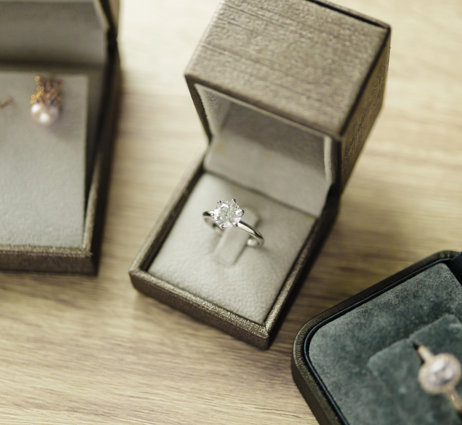 Glamora Collection Banner